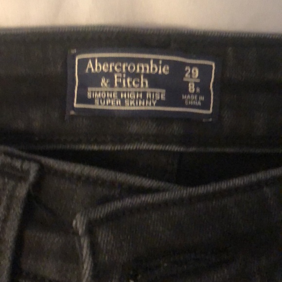 BLACK JEANS - Picture 2 of 4